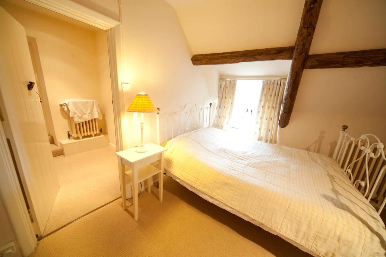Afton Thatch: Beautiful Thatched Family Cottage เฟรชวอเตอร์ ภายนอก รูปภาพ